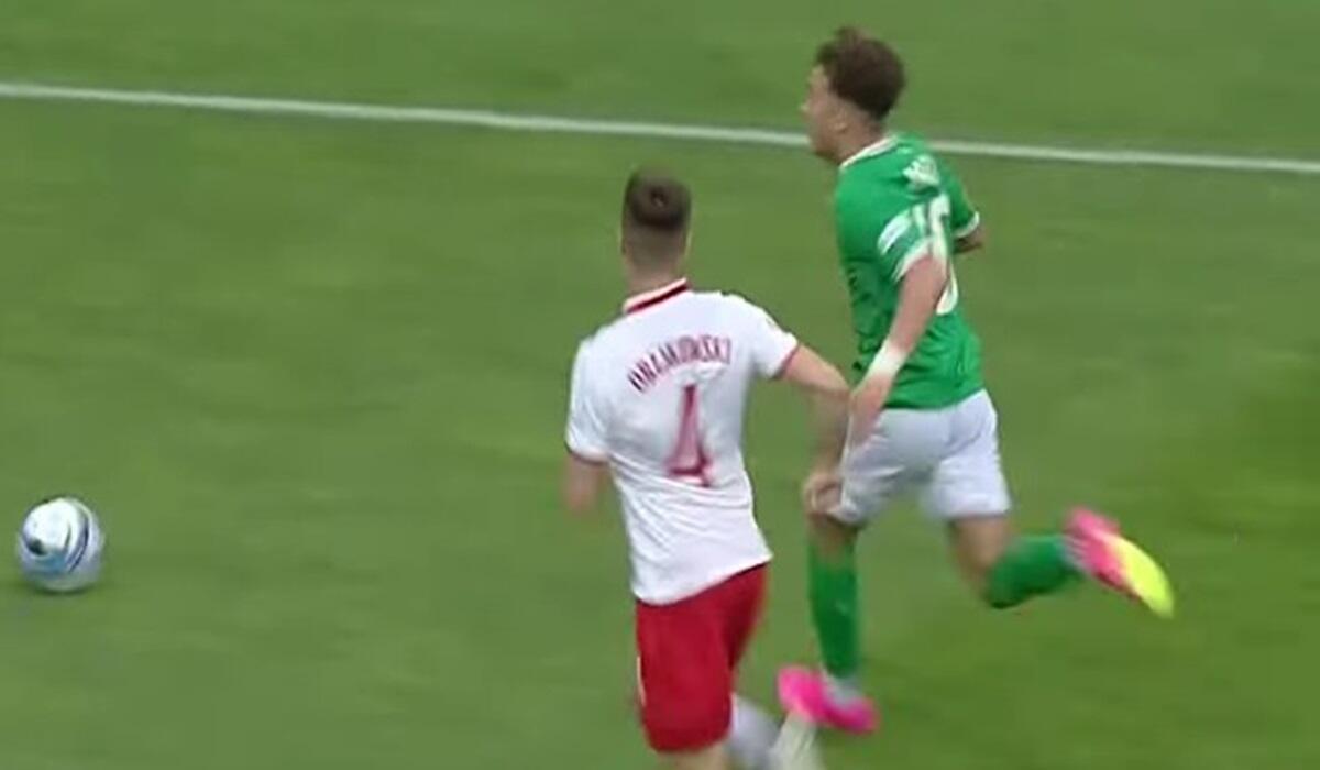 Naj Razi Irlanda U17