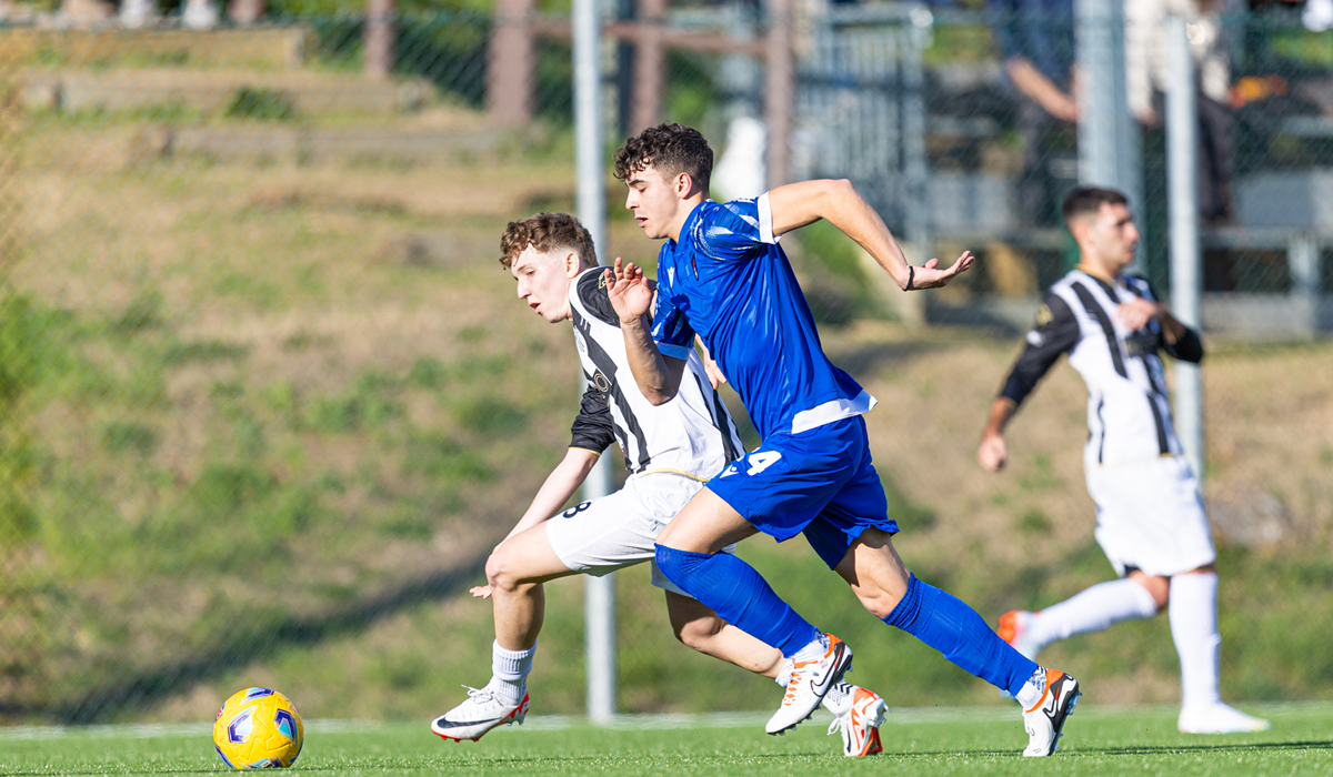 Luigi Bianchi in azione contro Jovenes Promesas - Credit: Ufficio Stampa LND