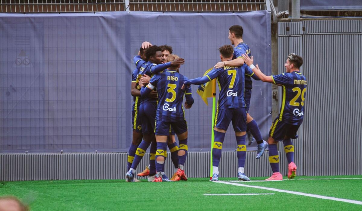 Esultanza dell'Hellas Verona Primavera