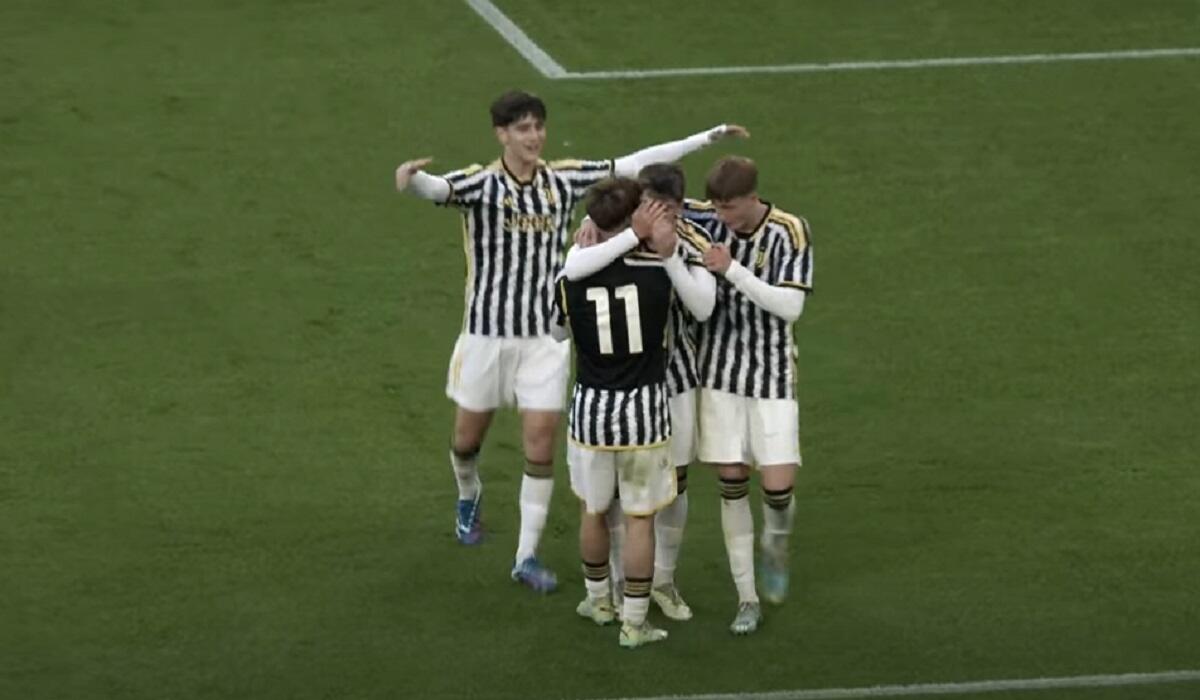 L'esultanza della Juventus dopo un gol