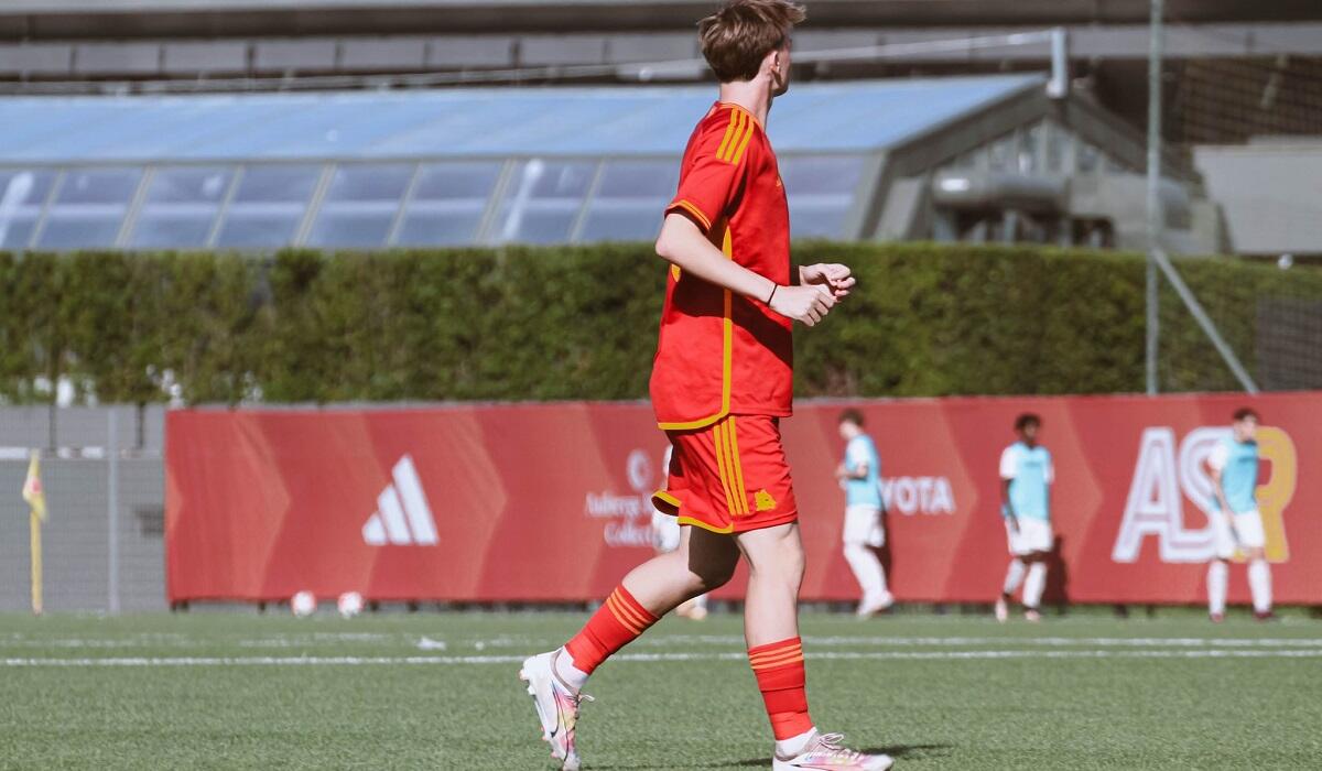 Alessandro De Luca in campo con la Roma